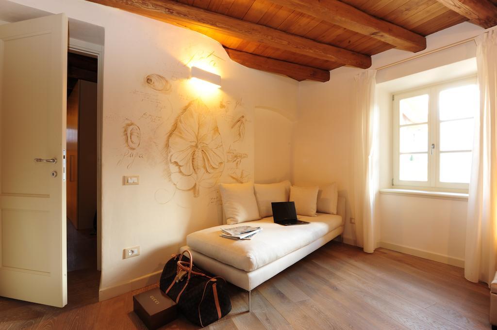 Locanda Al Castelletto Tremosine Ruang foto